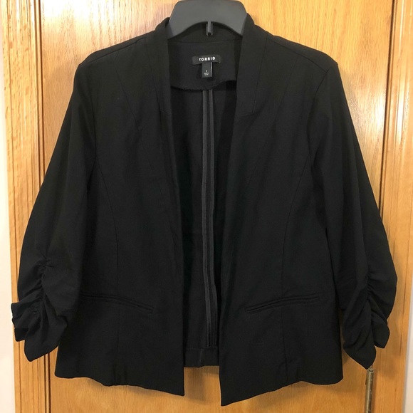 torrid Jackets & Blazers - Torrid Blazer Size 1X